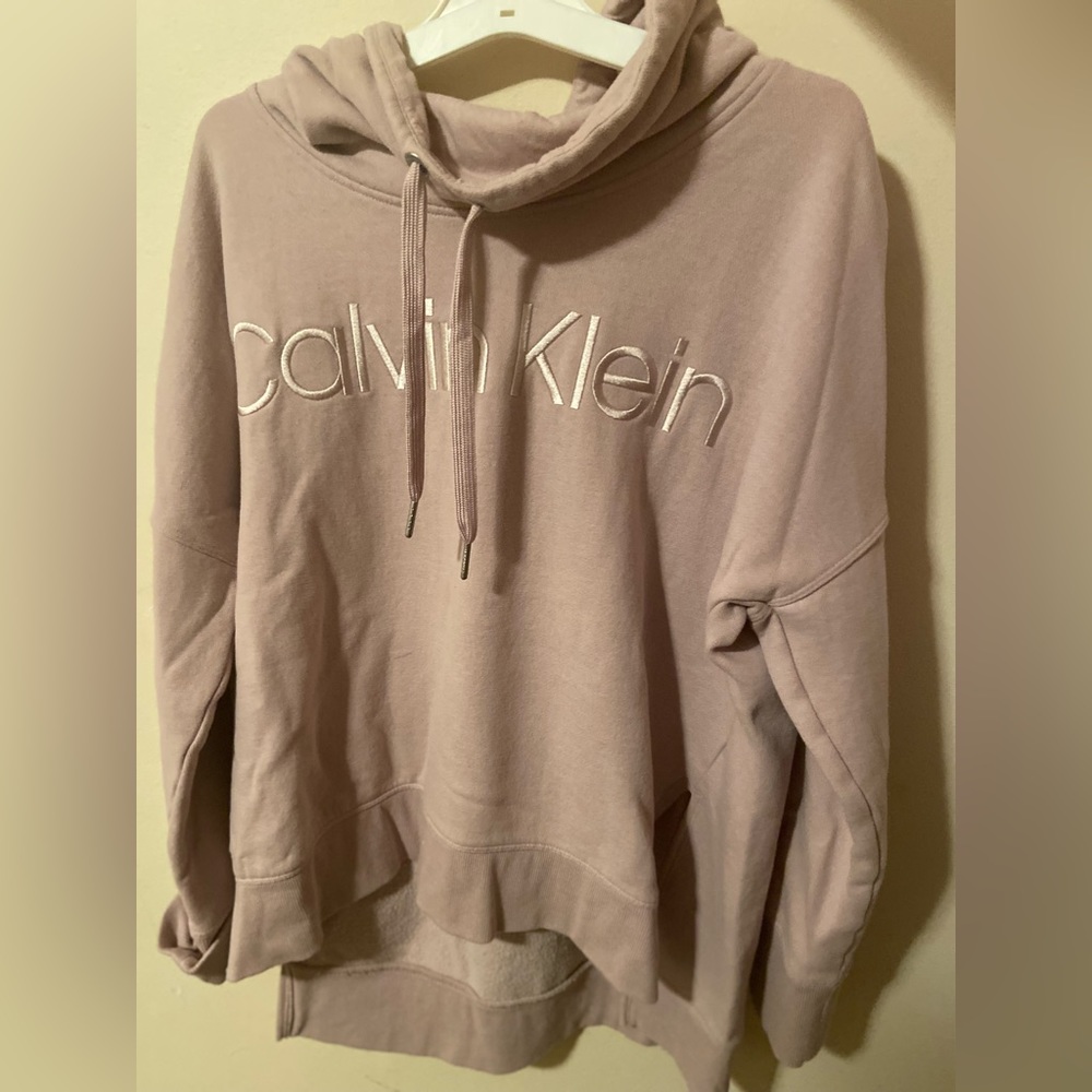 Medium Calvin Klein Sweatshirt